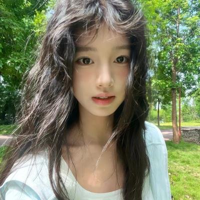 夜莺不是唯一的歌喉
